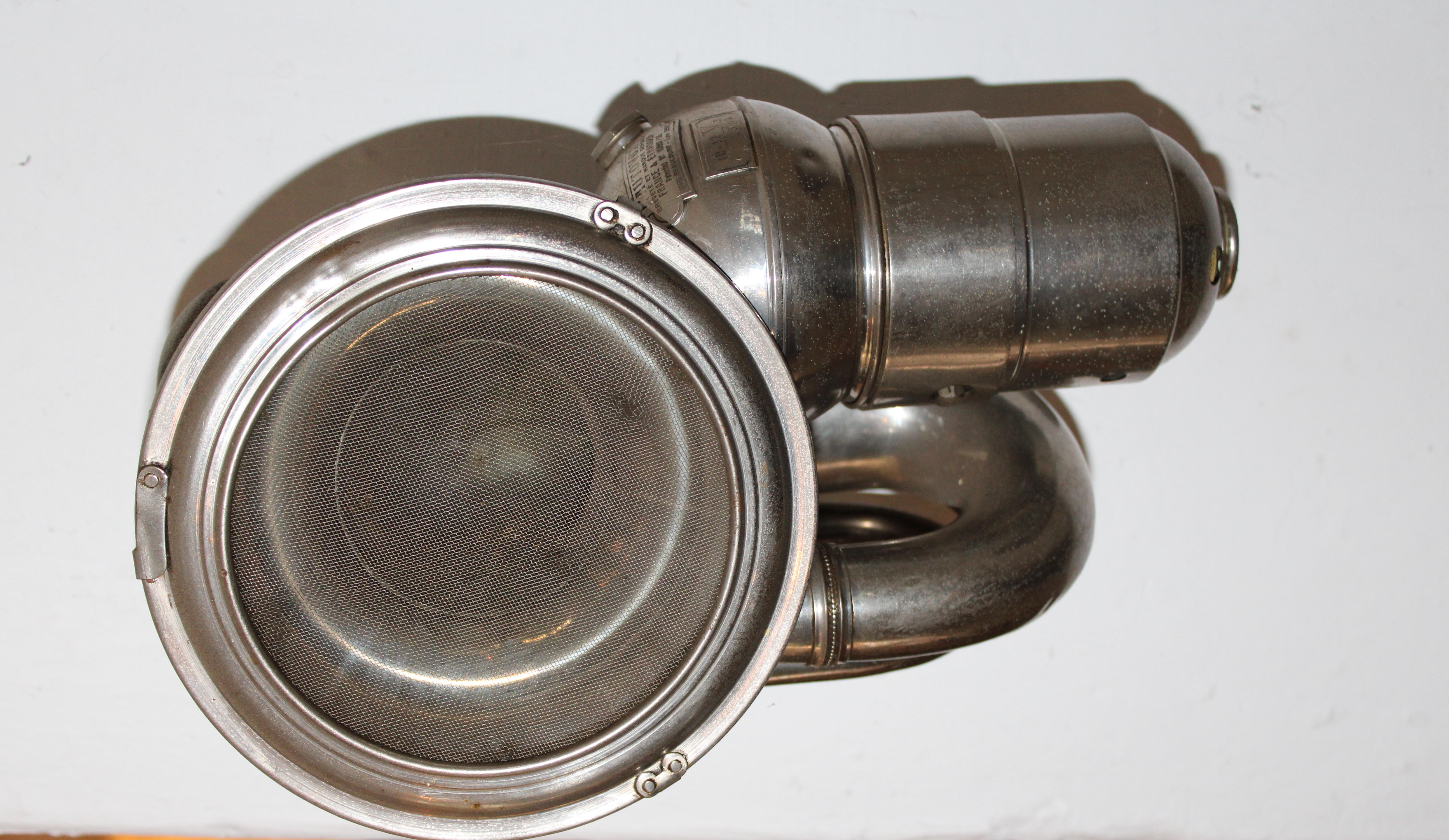 A L'Autovox horn, French, patented 1906,