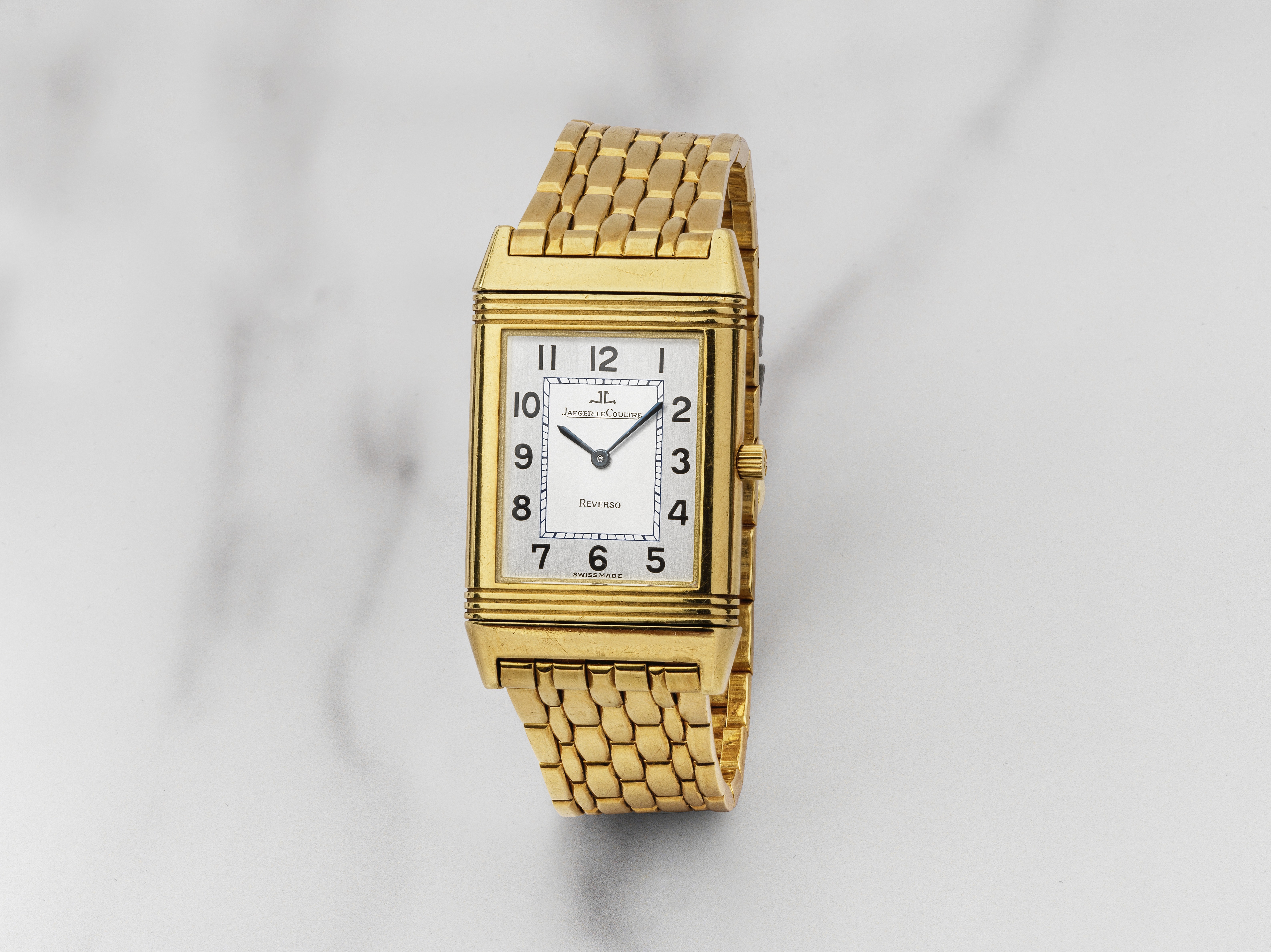 Jaeger-LeCoultre. Montre bracelet en or jaune 18k (750) rectangulaire r&#233;versible mouvement ...