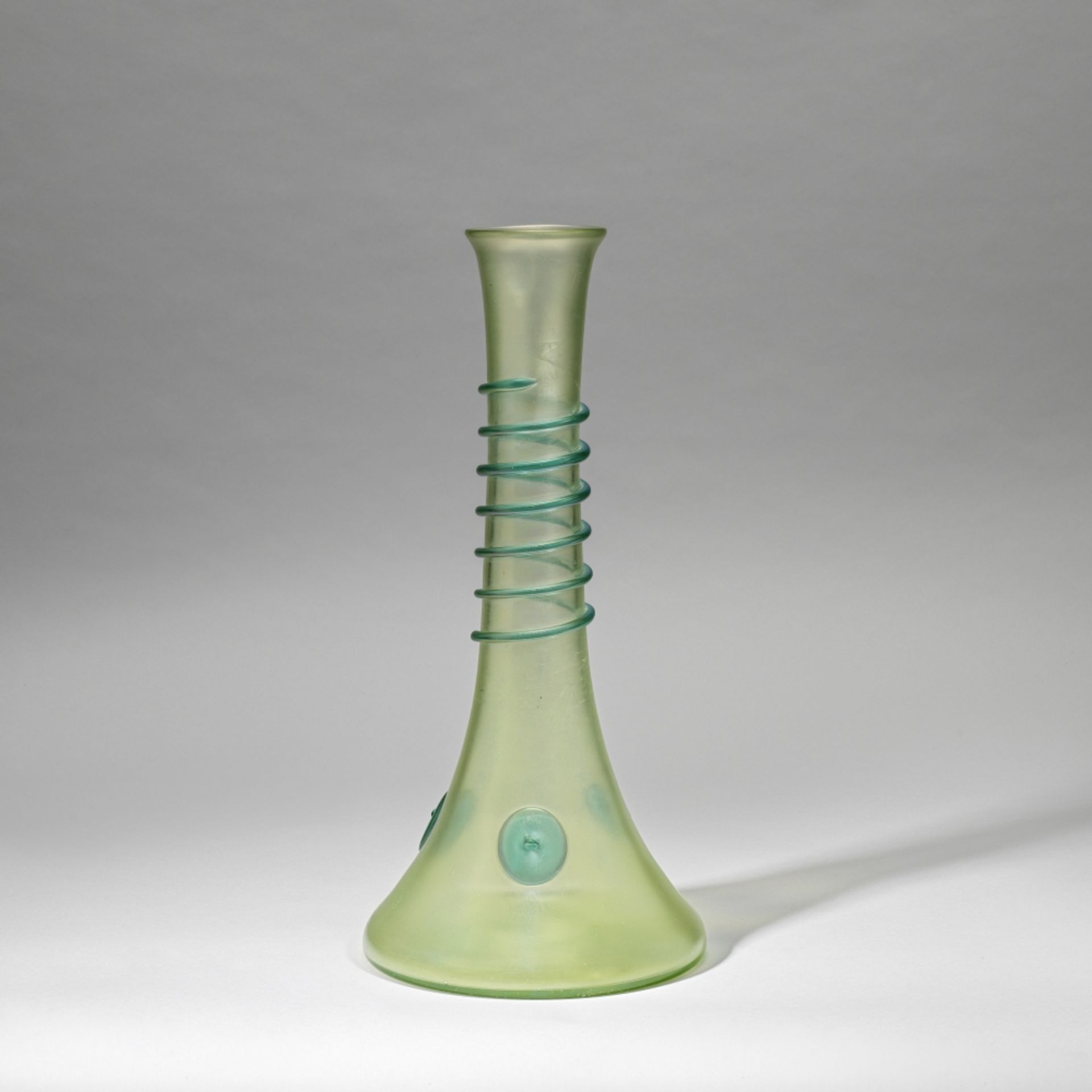 Loetz Tall iridescent 'Orpheus' glass vase, PN 11-1030, circa 1903