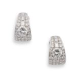 PAIRE DE BOUCLES D'OREILLES DIAMANTS