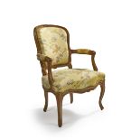 Fauteuil &#224; dossier en cabriolet, &#233;poque Louis XV