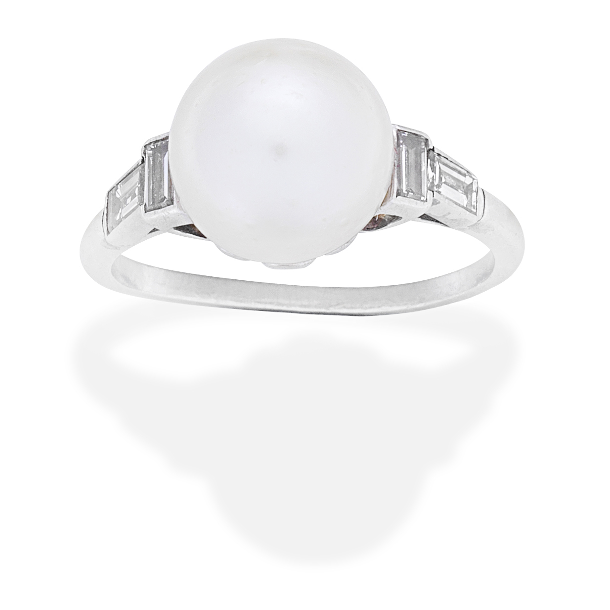 CULTURED PEARL AND DIAMOND RING