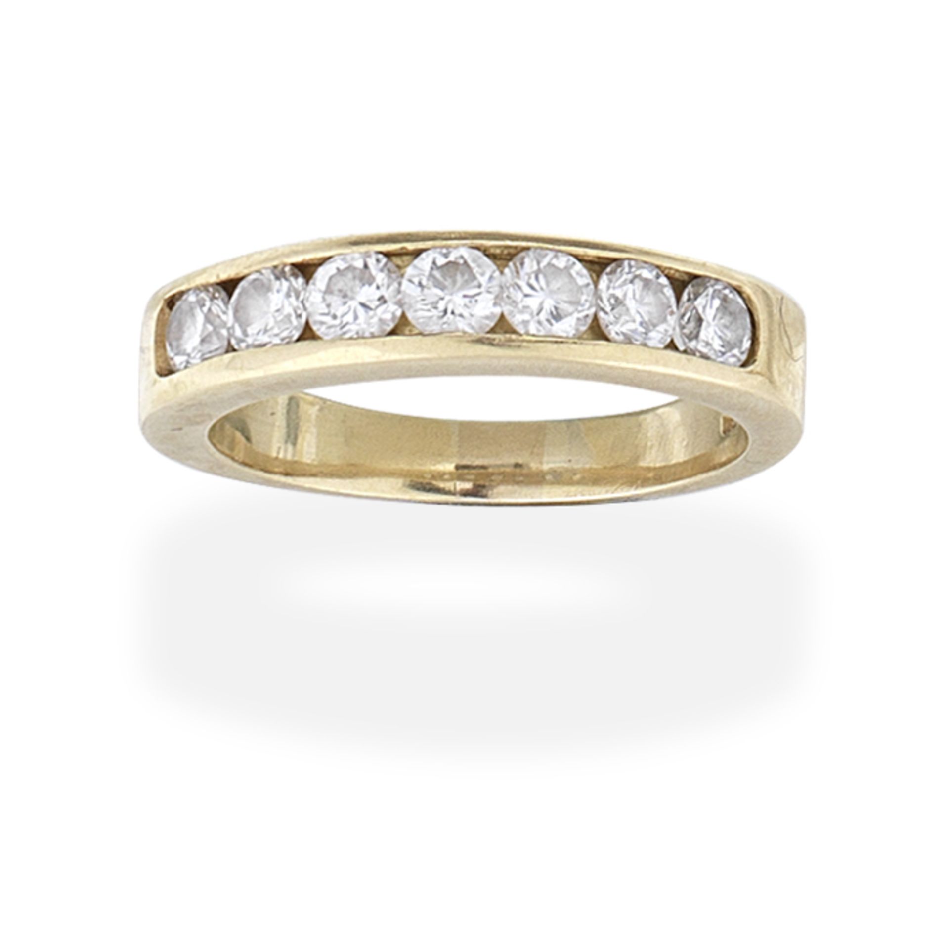 DIAMOND-SET RING,