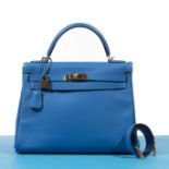 HERMES. Kelly II Retourn&#233; 32, veau Evercolor bleu hydra Made in France - 2016