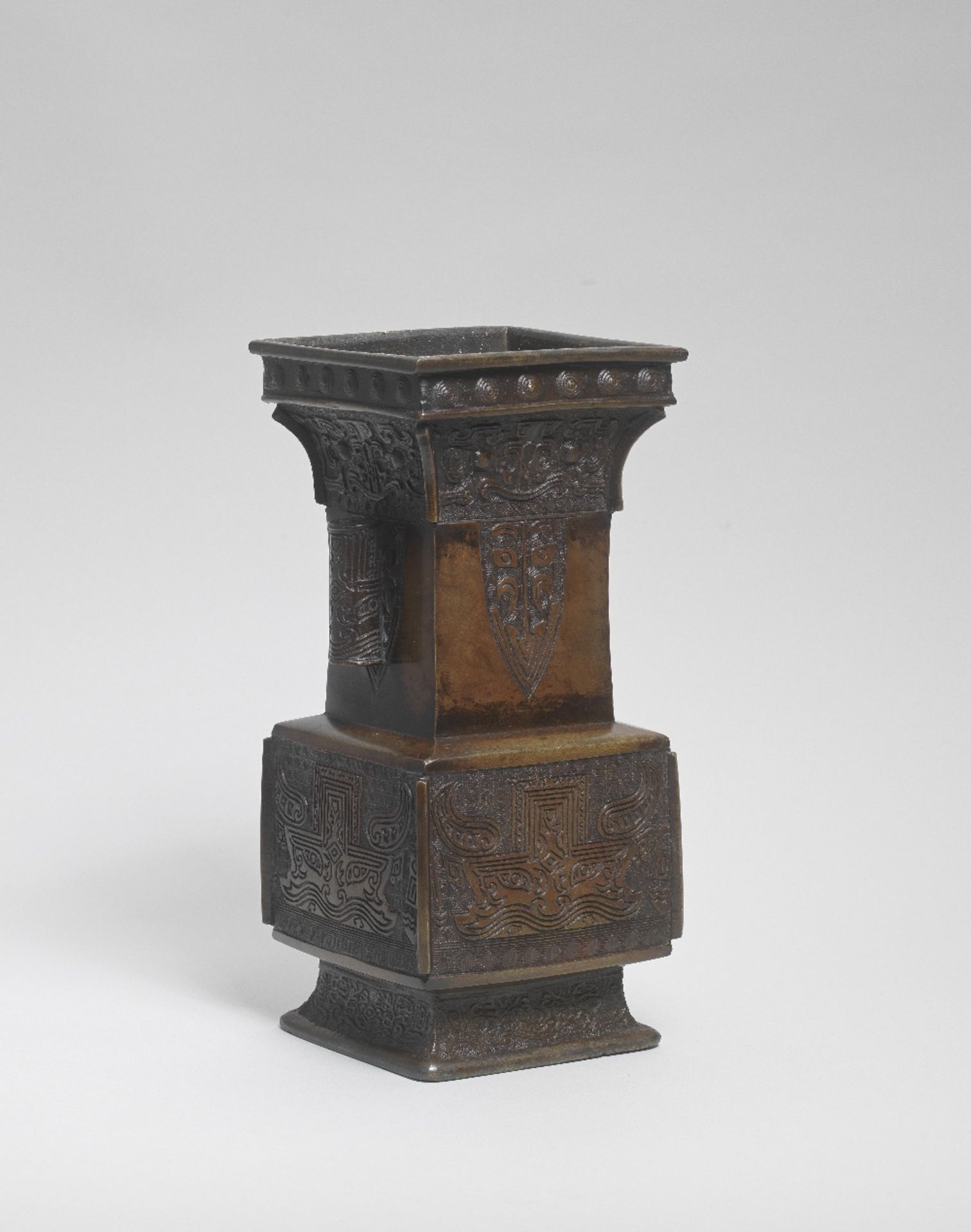 AN ARCHAISTIC BRONZE SQUARE VASE, FANGZUN Wanli seal mark, Qing Dynasty or earlier (2)