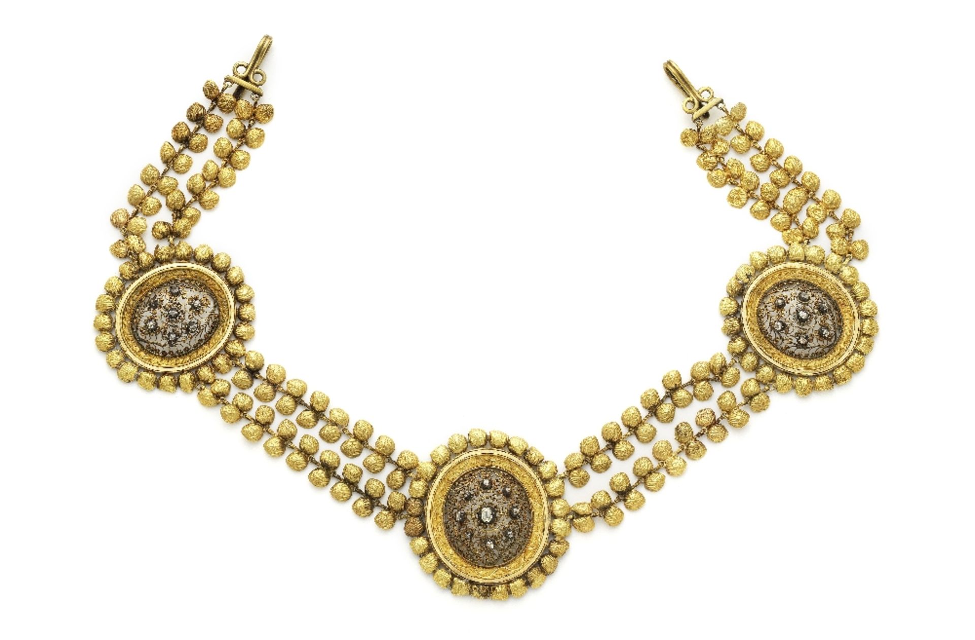 An impressive diamond-set gold necklace Indonesia, probably Jakarta, late 19th Century