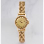 Vacheron & Constantin. Montre bracelet de dame en or jaune 18K (750) mouvement m&#233;canique Va...