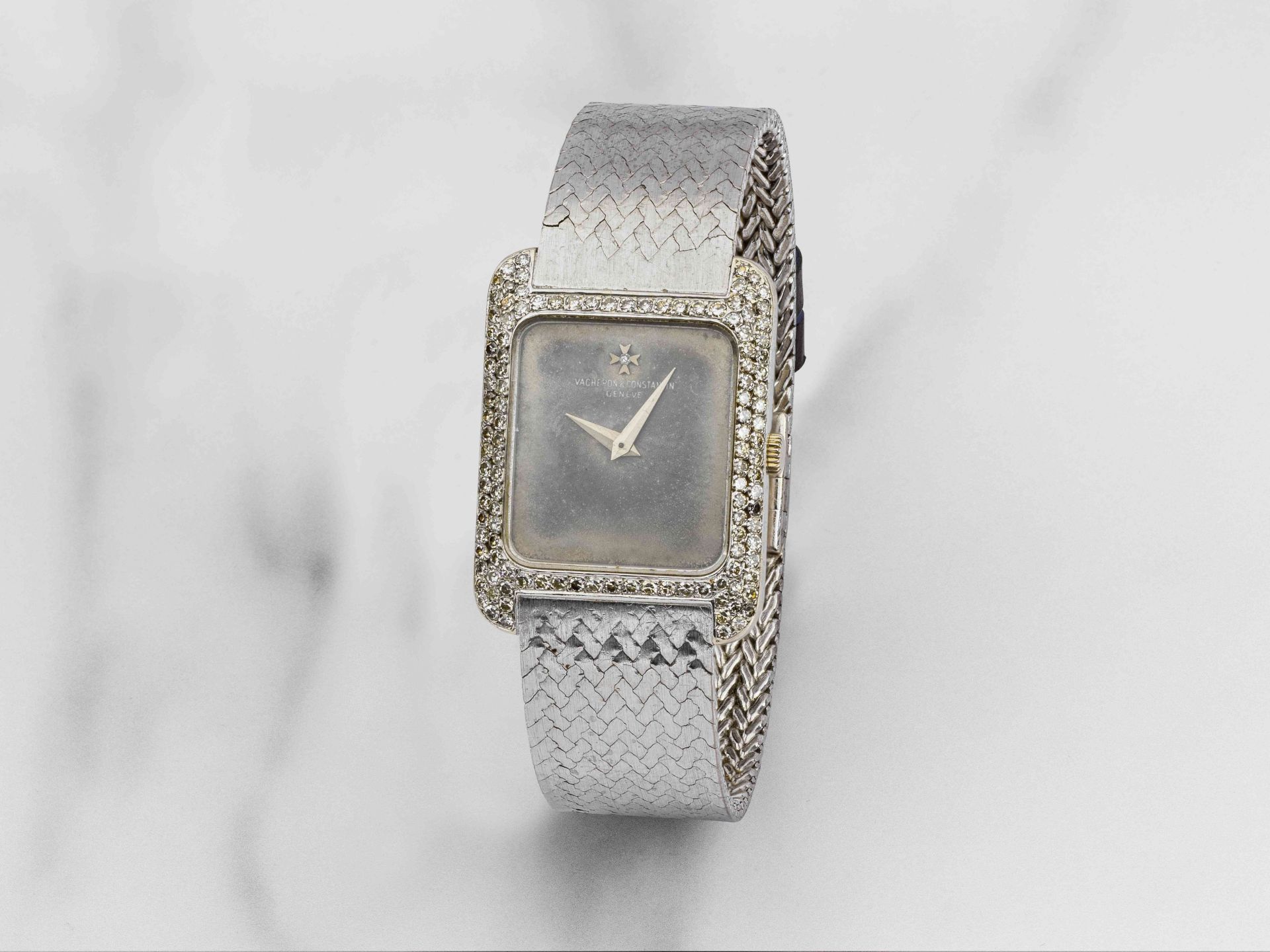 Vacheron & Constantin. Montre bracelet en or blanc 18K (750) sertie de diamants mouvement m&#233...