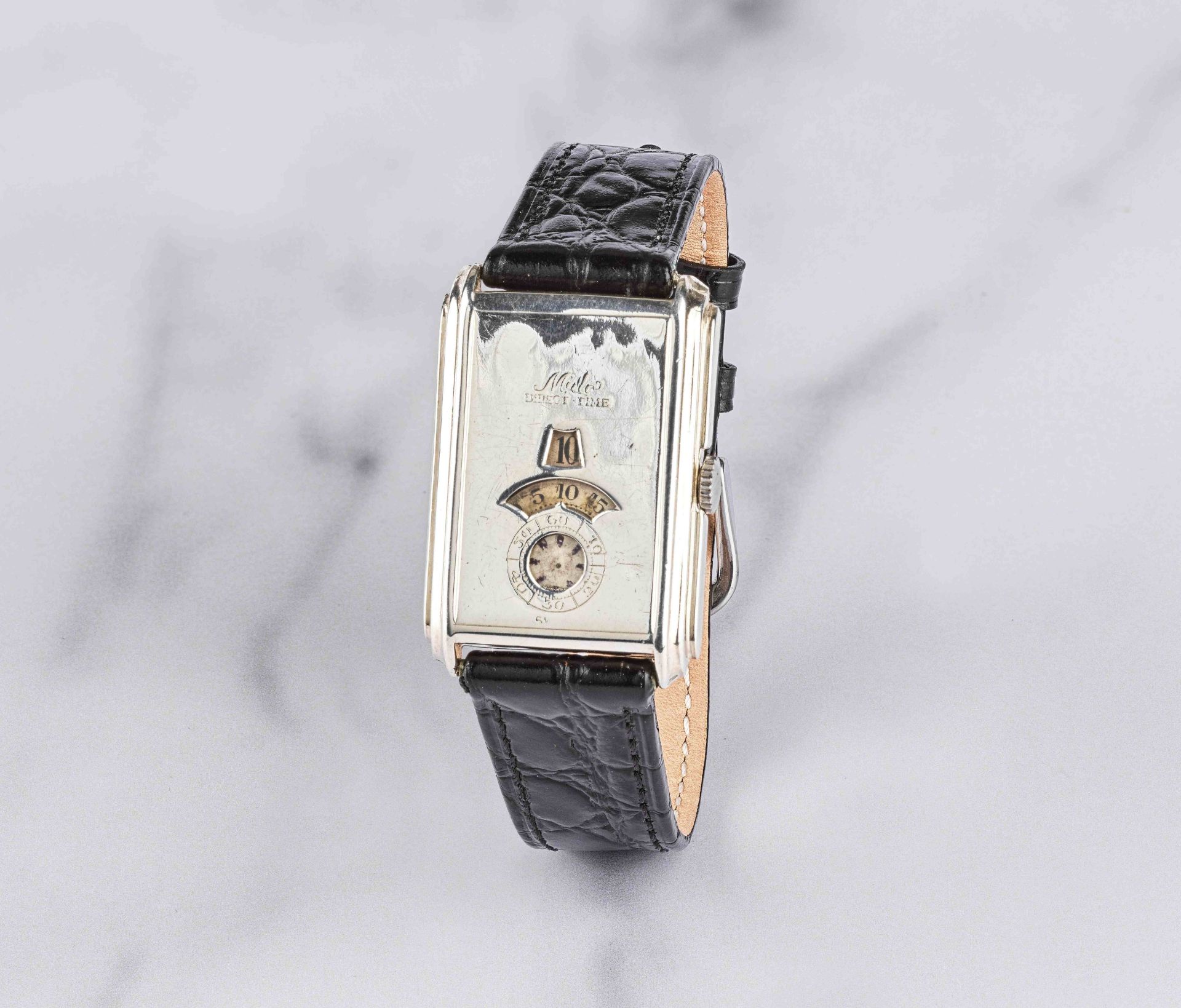 Mido. Rare montre bracelet en argent (800) mouvement m&#233;canique Mido. A rare silver manual w...