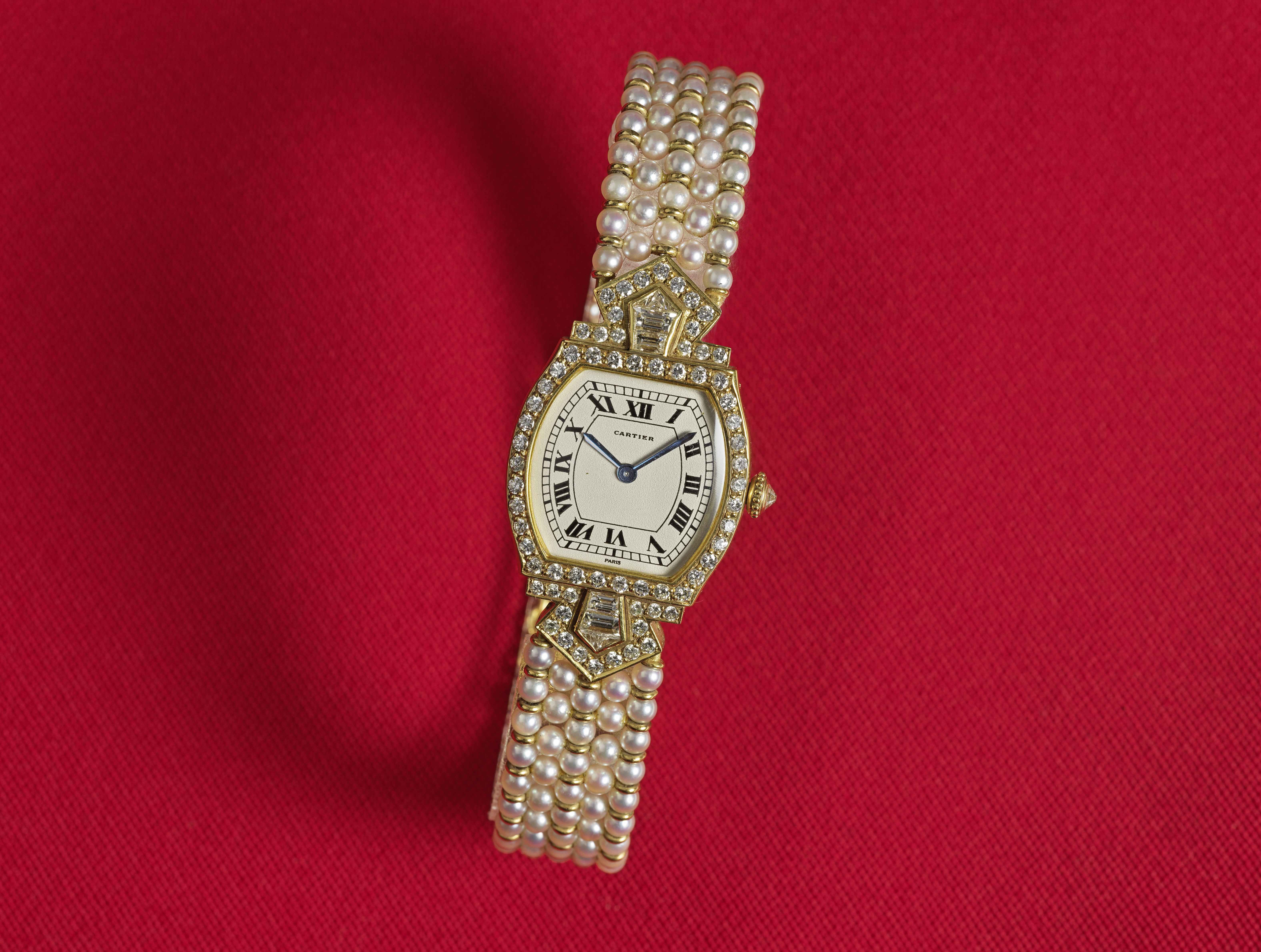 Cartier. Rare et belle montre de dame en or jaune 18K (750) sertie de diamants et bracelet en pe... - Image 2 of 2