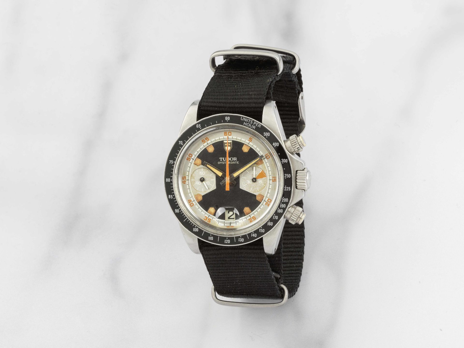 Tudor. Chronographe bracelet en acier avec date mouvement m&#233;canique Tudor. A stainless stee...