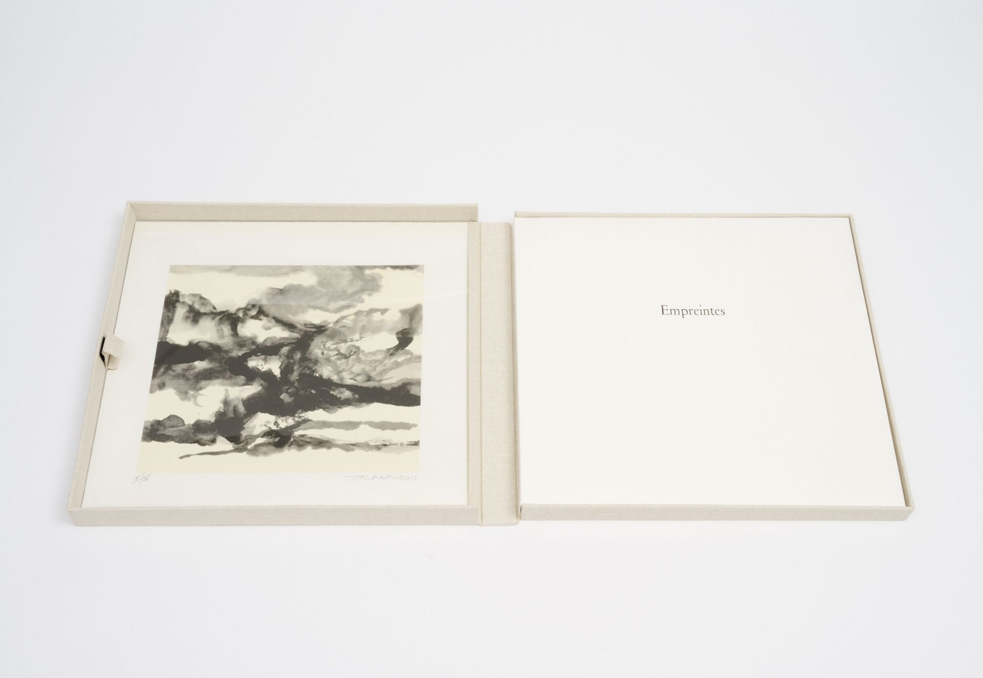 ZAO WOU KI (1920-2013) EMPREINTES, 2003 Ouvrage de Catherine Zittoun sous couverture papierrempl...