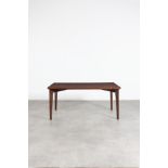 PIERRE JEANNERET (1896-1967) TableTeck.TafelTeakhout TableTeak.1952.H: 47cm L: 152cm P: 70cm