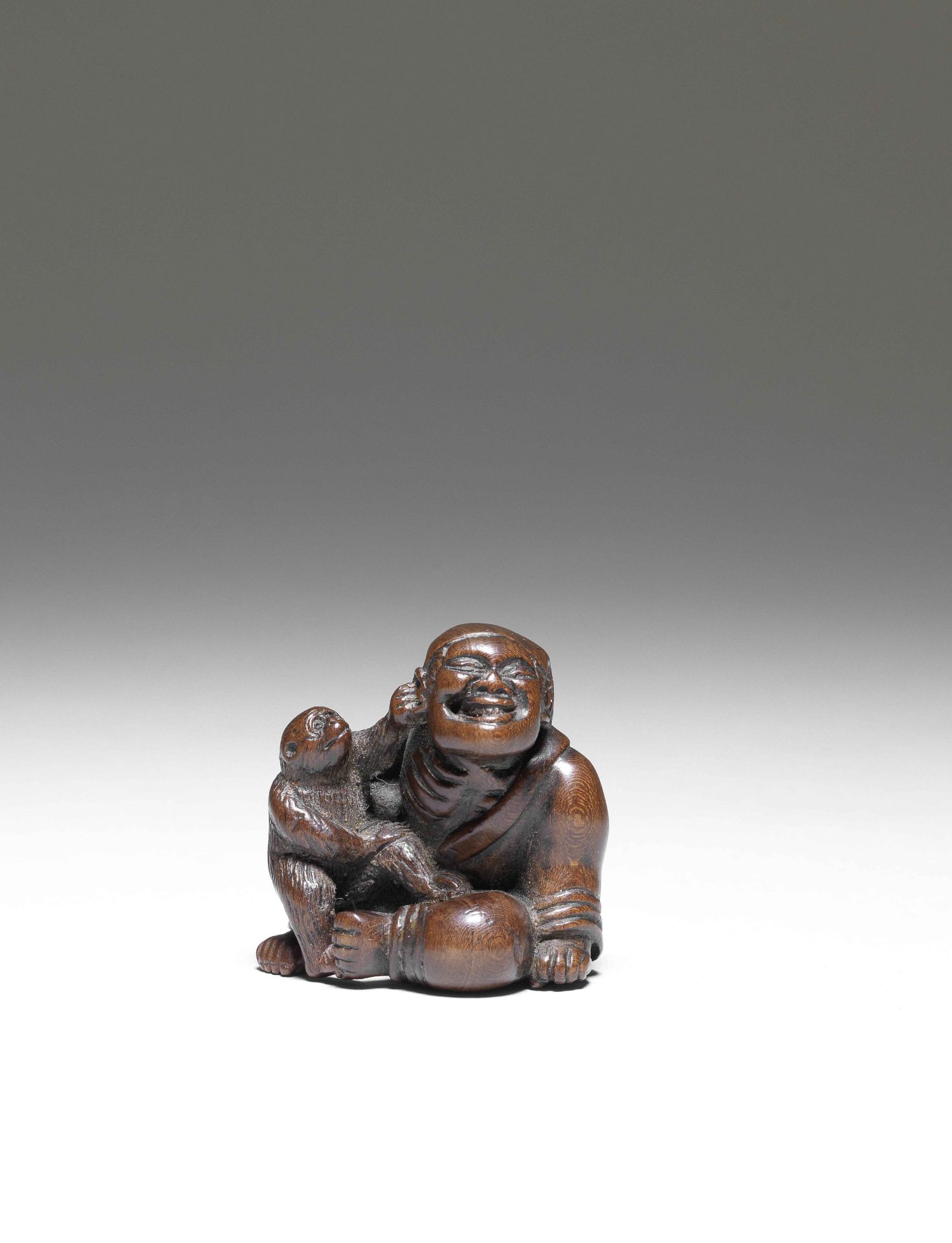 NETSUKE EN BOIS REPR&#201;SENTANT UN SARUMAWASHI ET SON SINGE Par Miwa, Edo, d&#233;but du XIXe ...