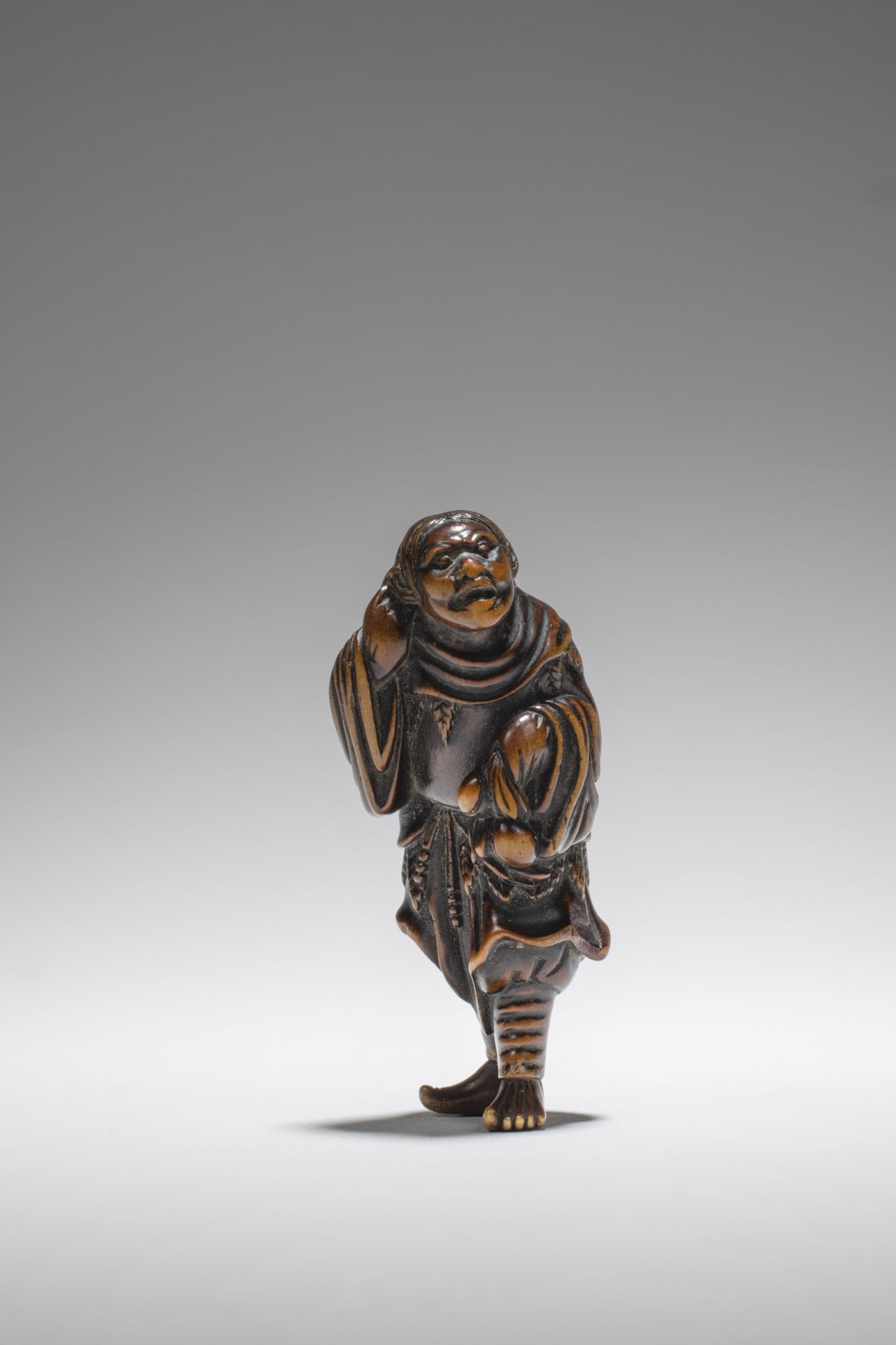 NETSUKE EN BOIS REPR&#201;SENTANT GAMA SENNIN Par Tsuji, fin du XVIIIe si&#232;cle