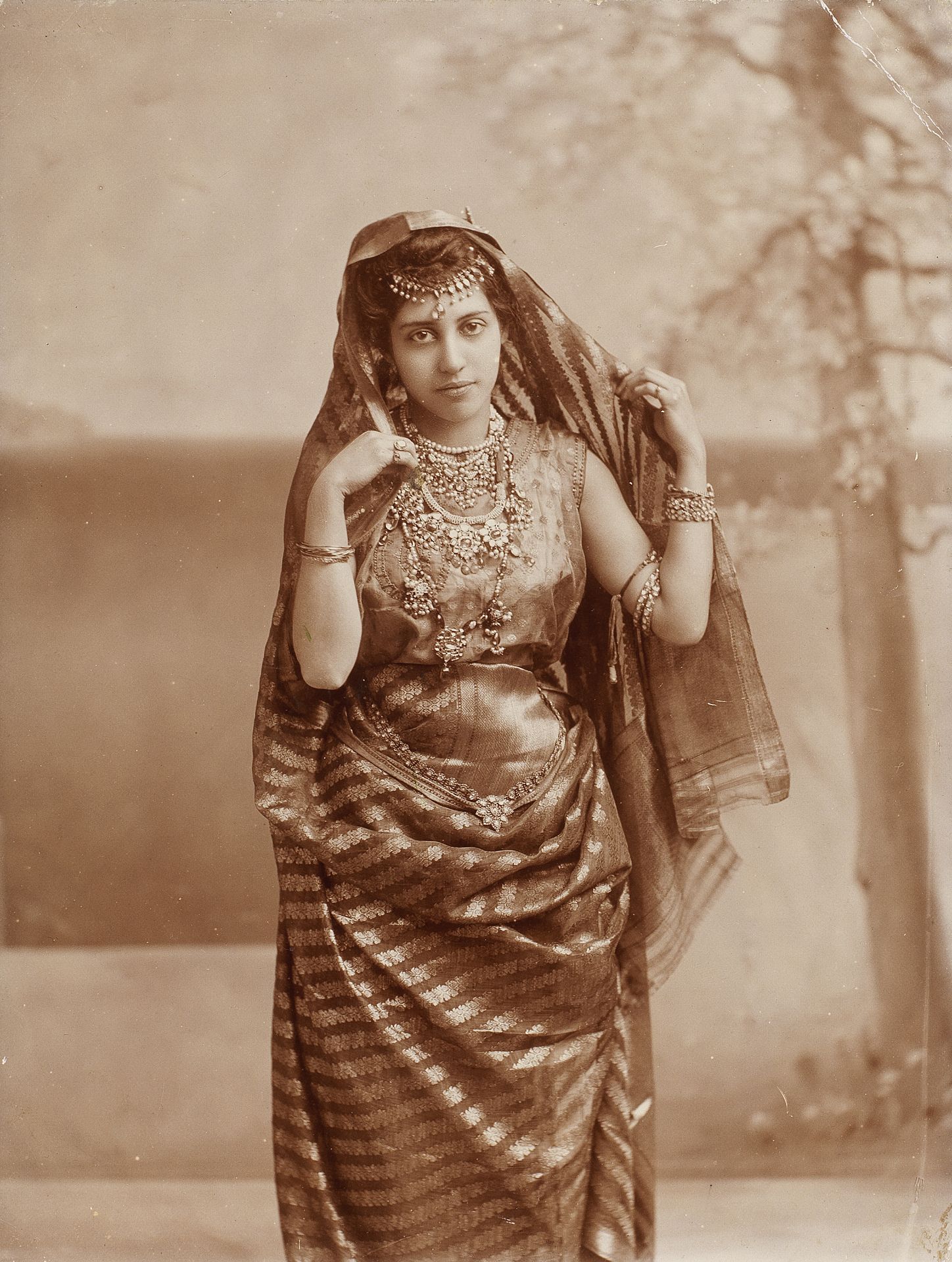 A photograph of Princess Sophia Duleep Singh (1876-1948) by Lafayette, London, circa 1900