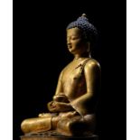 STATUETTE DE BOUDDHA EN ALLIAGE DE CUIVRE DOR&#201; TIBET, XVIIIE SI&#200;CLE