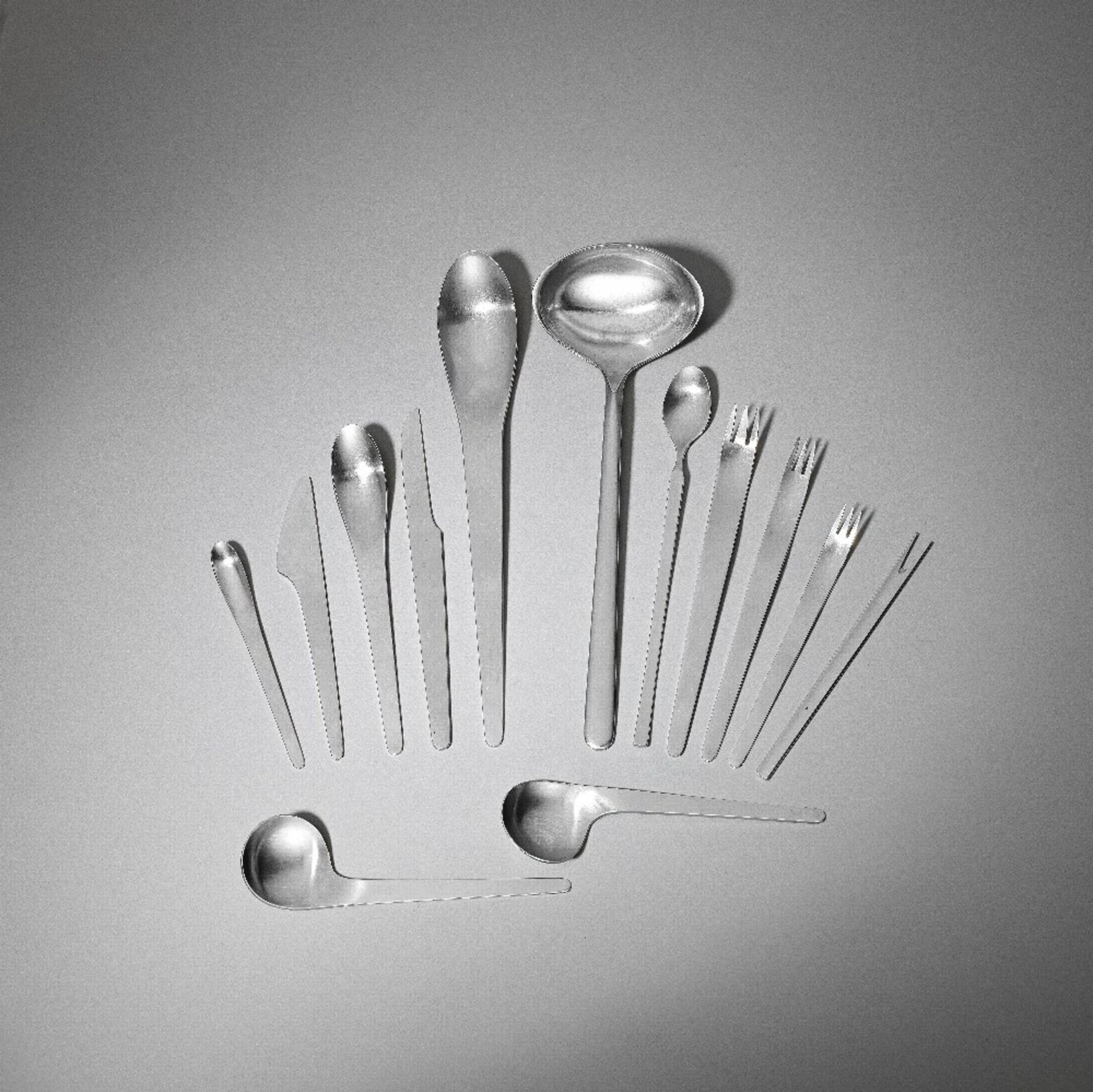 Arne Jacobsen for Anton Michelson Part set of '660' cutlery, designed 1957