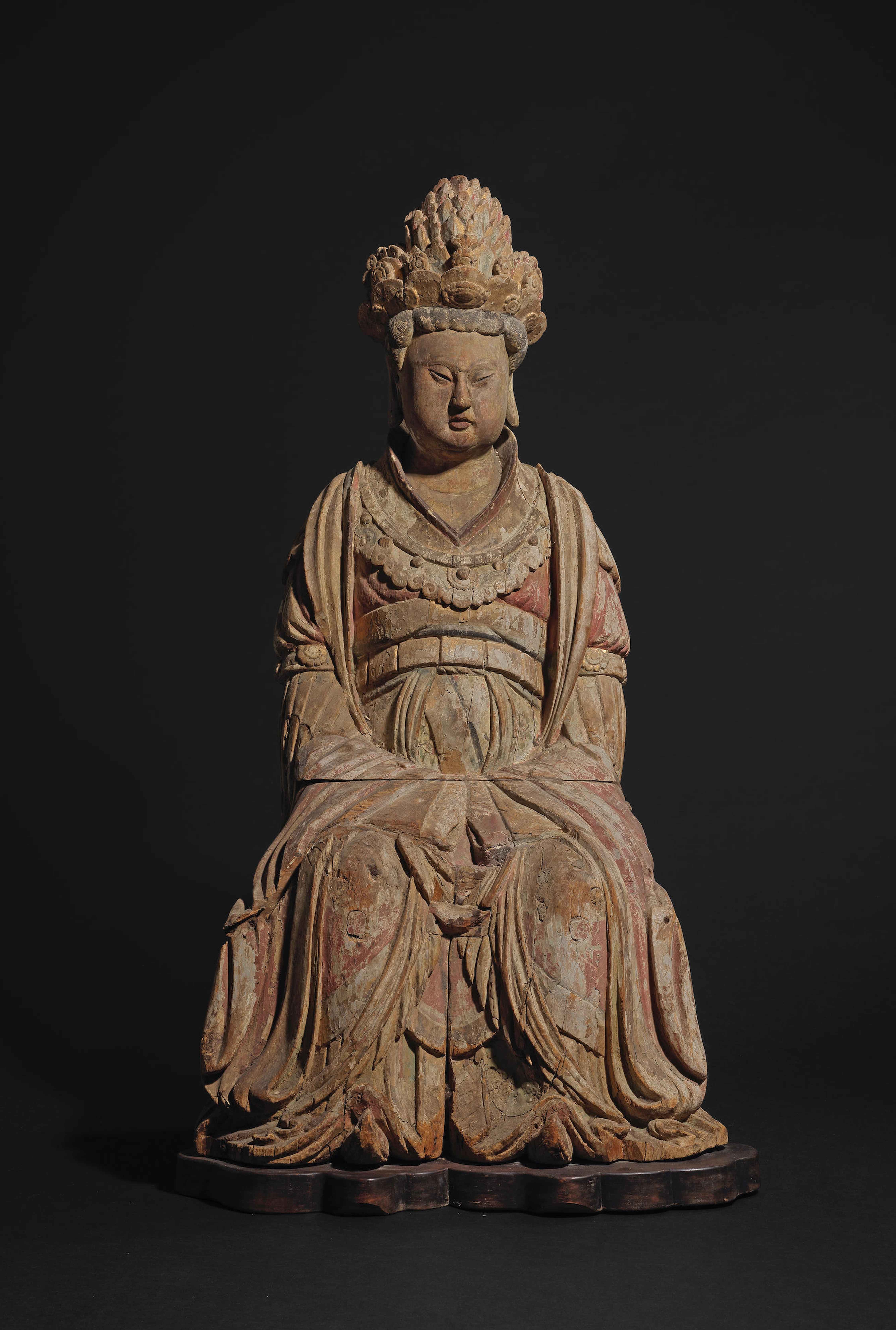 AN IMPORTANT AND RARE LARGE WOOD FIGURE OF A DAOIST DEITYSong (960-1279)Seated facing forward,