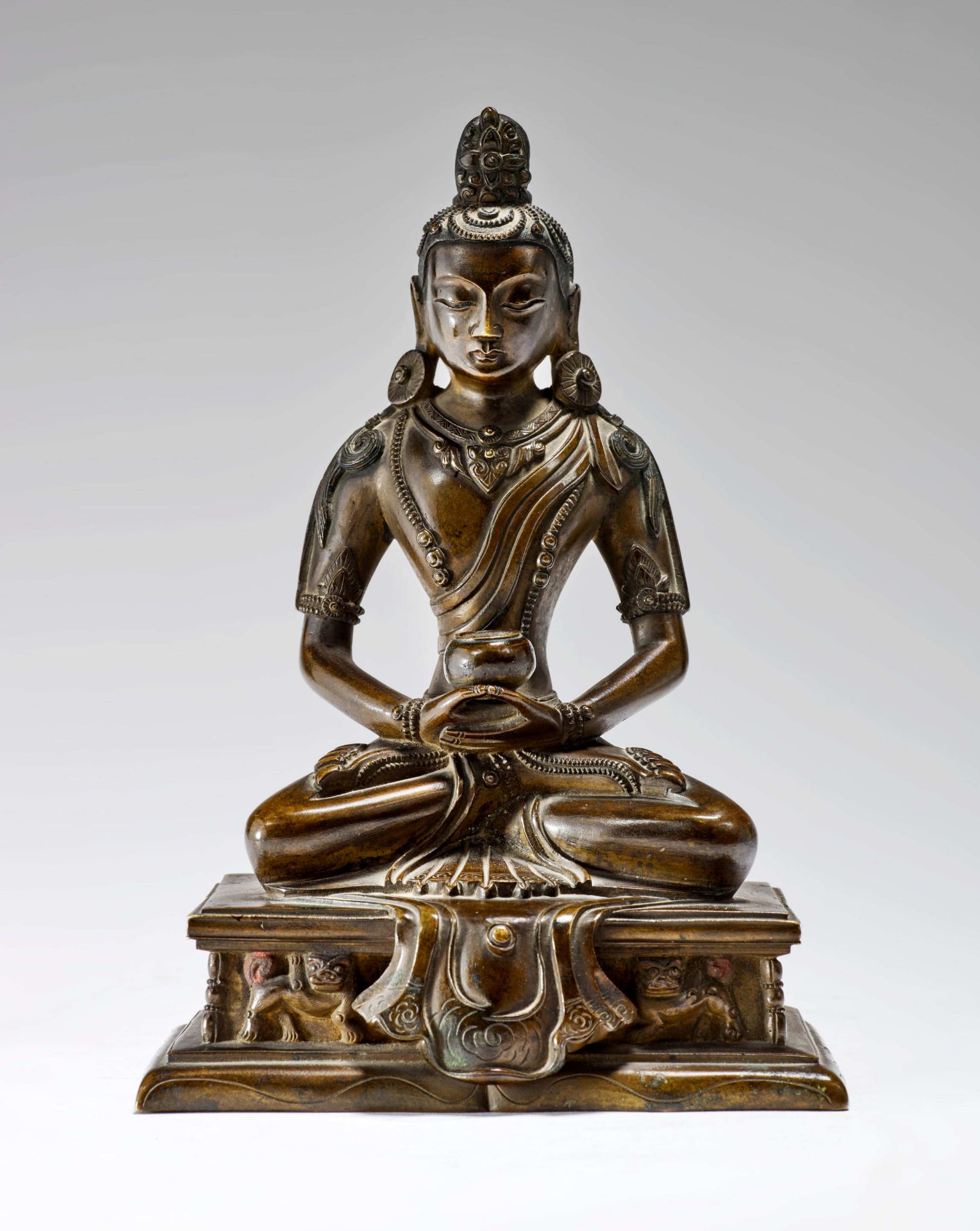 STATUETTE DE BOUDDHA AMITAYUS EN BRONZE DOR&#201; XVIIIe si&#232;cle (2)