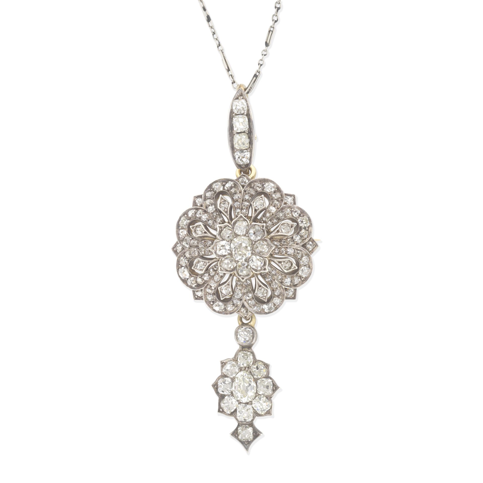 DIAMOND CLUSTER BROOCH/PENDANT NECKLACE,