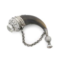 A silver-mounted horn vinaigrette 19th century