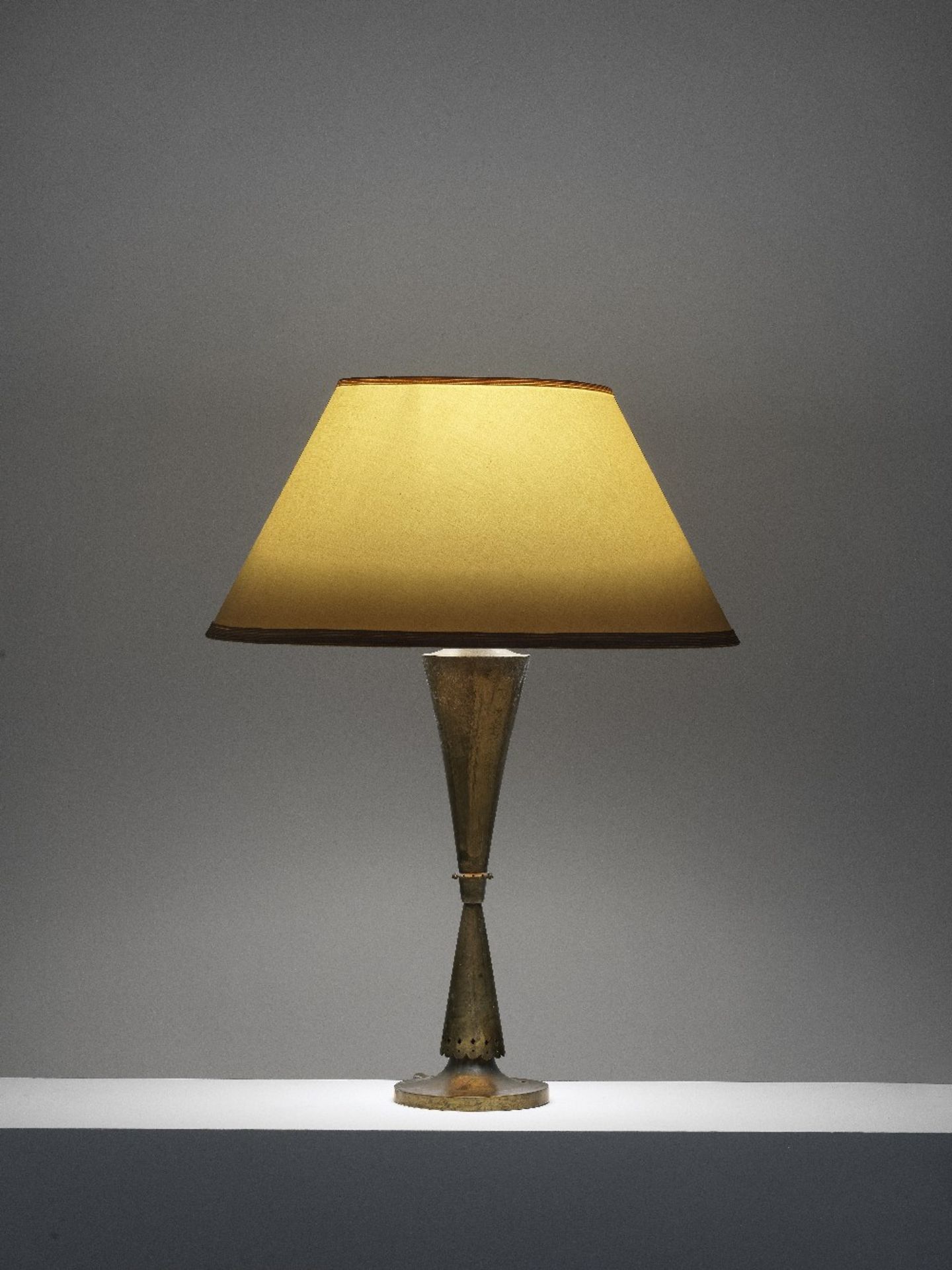 Eug&#232;ne Printz Table lamp, commissioned by Ma&#238;tre Durand-Villette, 5 rue Cognacq-Jay, P...