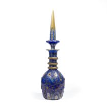 Importante carafe couverte en cristal &#224; d&#233;cor de cabochon sur fond bleu. Beykos ou Boh...