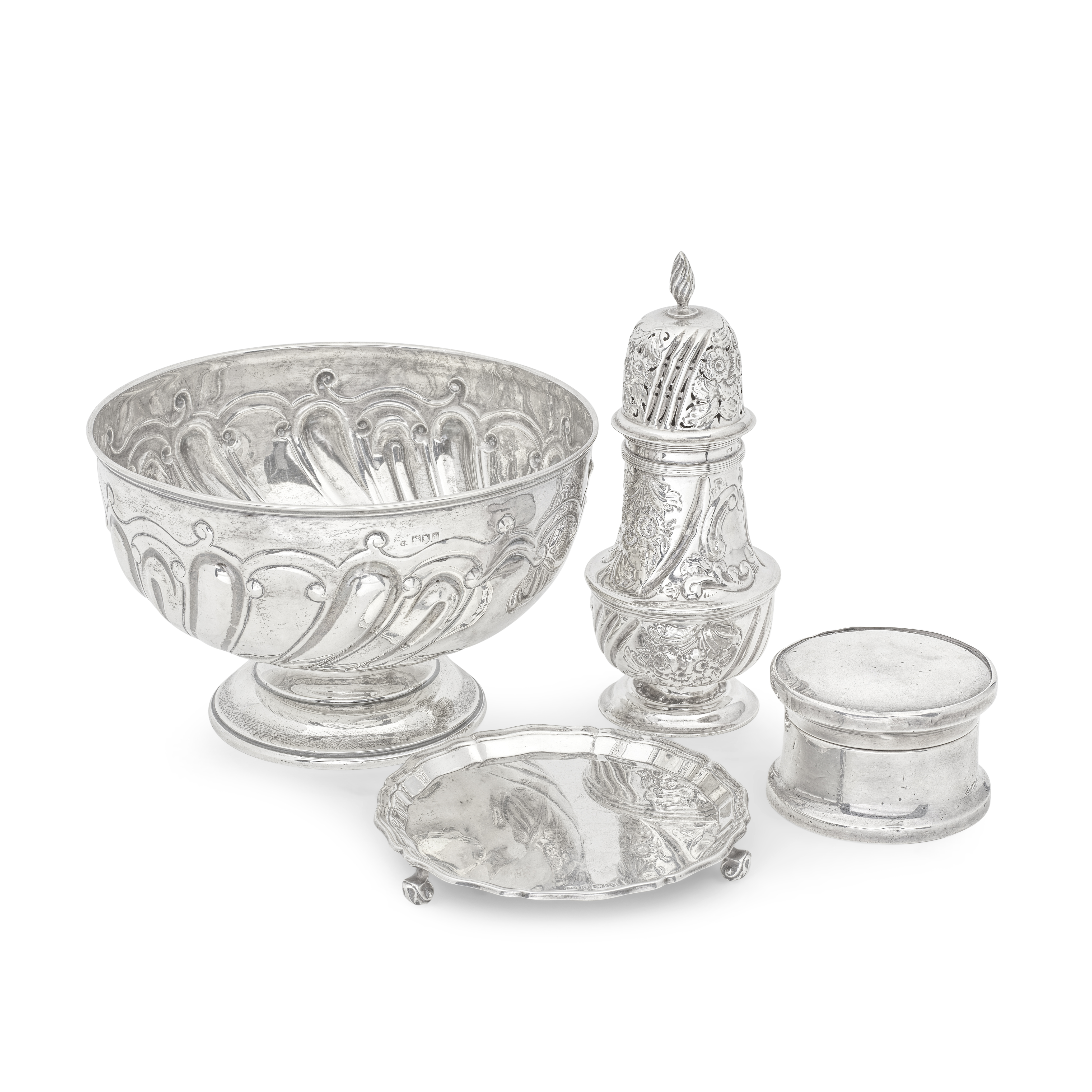 A collection of English silver various makers and dates (5)