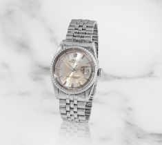 Rolex. A stainless steel automatic calendar bracelet watch Rolex. Montre bracelet en acier avec ...