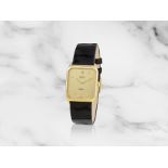 Rolex. A rectangular 18K gold manual wind wristwatch Rolex. Montre bracelet rectangulaire en or ...