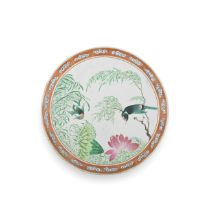 A LARGE FAMILLE ROSE CIRCULAR 'BIRDS' PLAQUE Early 20th century