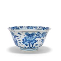 A BLUE AND WHITE 'FLORAL' BOWL Kangxi