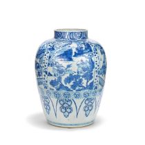 A LARGE BLUE AND WHITE BALUSTER JAR Kangxi