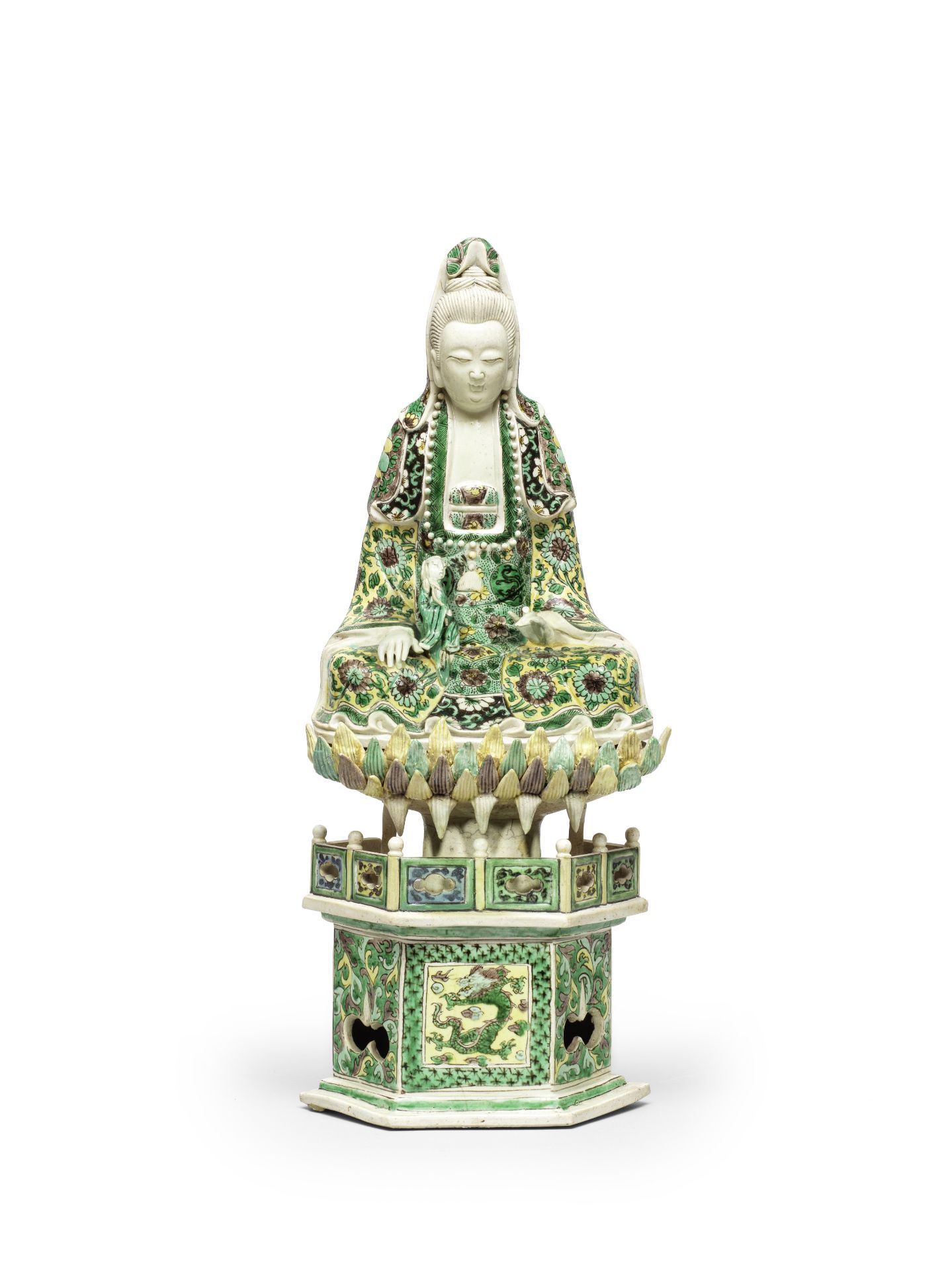 A LARGE FAMILLE VERTE SEATED FIGURE OF GUANYIN Kangxi (2)