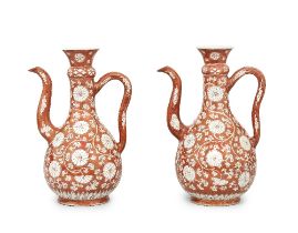 A FINE AND RARE PAIR OF IRON-RED-ENAMELLED PEAR-SHAPED EWERS Kangxi (2)