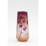 FRANCOIS-THEODORE LEGRAS (1839-1916) Vase en verre givr&#233; multicouche d&#233;gag&#233; &#224...