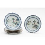 CHINE. Sept assiettes en porcelaine de la Compagnie des Indes. Epoque Qianlong (1736-1795)