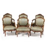 Suite de six fauteuils &#224; la reine d'&#233;poque Louis XV de Nogaret &#224; Lyon, en noyer s...