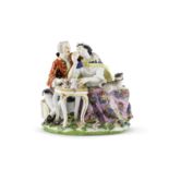 Rare groupe en porcelaine de Meissen repr&#233;sentant un franc-ma&#231;on et une dame, circa 17...