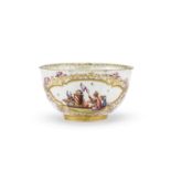 Bol &#224; th&#233; en porcelaine de Meissen, circa 1735 A Meissen teabowl, circa 1735