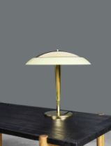 PAAVO TYNELL (1890-1973) Lampe de table mod. '5061'Cr&#233;ation en 1938, exemplaire circa 1950E...