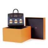 HERMES Paris, ann&#233;e 2020. Sac 'Birkin Sellier 24 Faubourg Night' 20 cm Made in France.