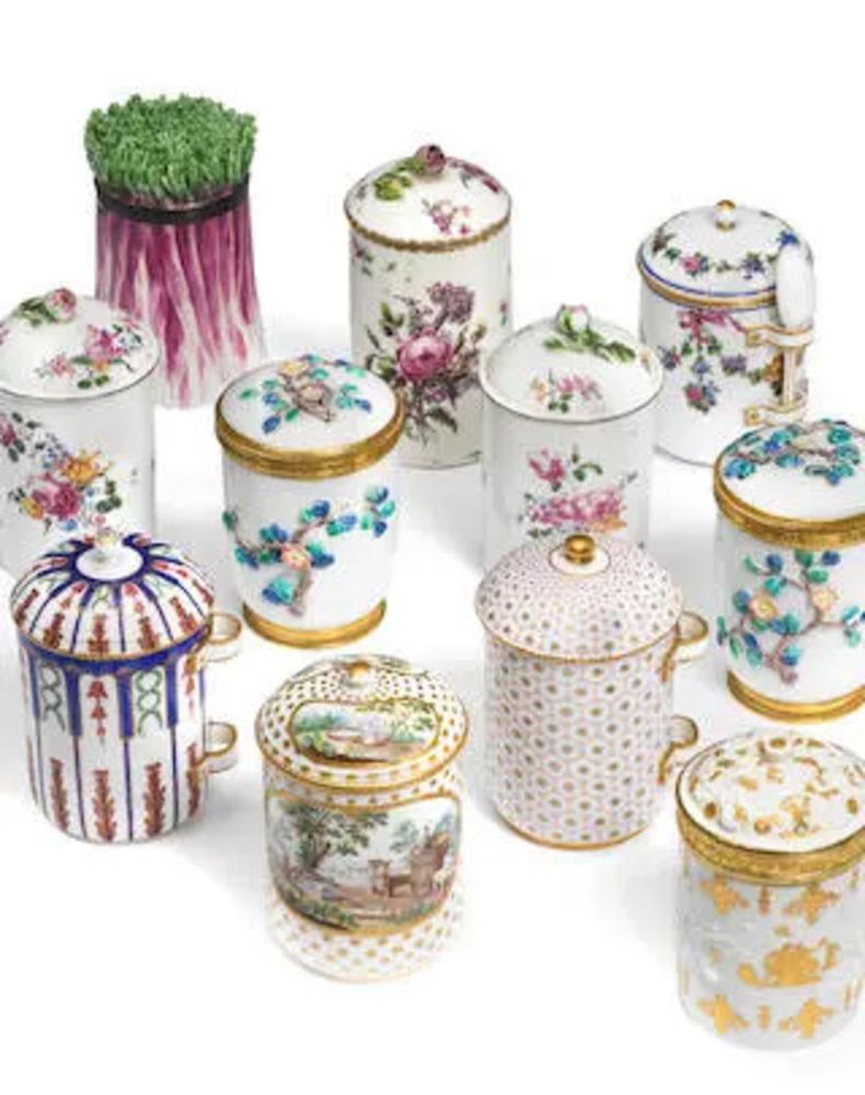 500 Years of European Ceramics Including the British American Tobacco Collection of Eighteenth-Century Tobacco Containers & Accessories