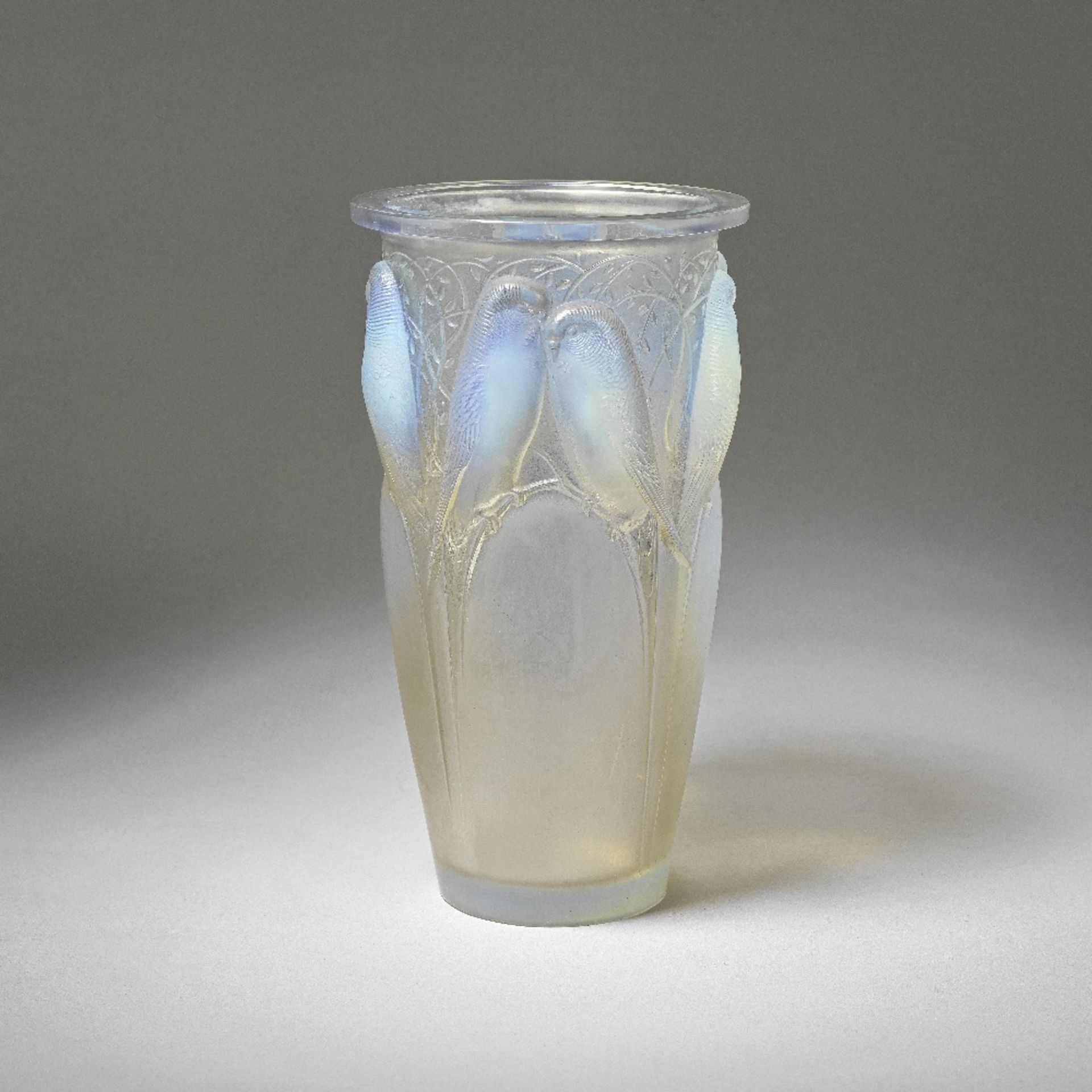 REN&#201; LALIQUE (FRENCH, 1860-1945) 'Ceylan' vase, designed 1924