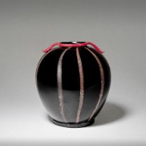 FRATELLI TOSO (ITALIAN, 1902-1980) 'Rosso e Nero' vase, circa 1932