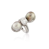 NATURAL PEARL AND DIAMOND RING