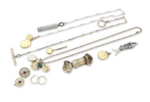 A collection of 18ct and 9ct gold jewellery