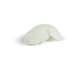 POISSON ROUGE EN JADE BLANC SCULPT&#201; XVIIIe/XIXe si&#232;cle