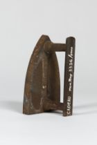 MAN RAY (1890-1976) Le cadeau, 1921-1974 Ready-made (Fer &#224; repasser en bronze et clous)Sig...